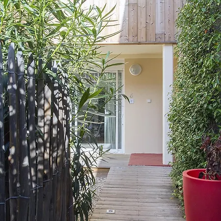 Bordo'appart Hoya Bella 4* آركاشو