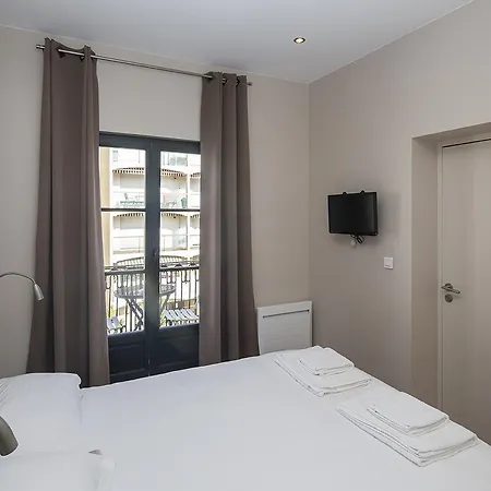 Bordo'appart Hoya Bella 4* آركاشو