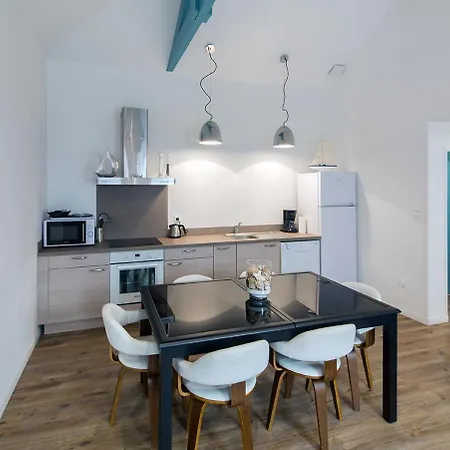 شقة فندقية Bordo'appart Hoya Bella 4*