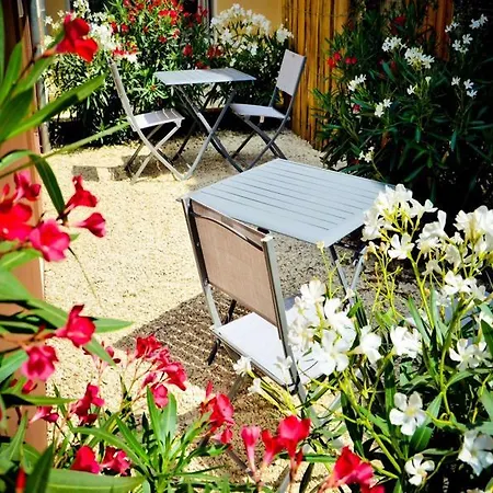 アパートホテル Bordo'appart Hoya Bella 4*